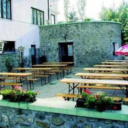 Bed and Breakfast Fuezi Panzio Šoproň Exteriér fotografie